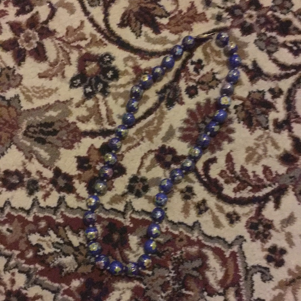 Long hand painted floral necklace - Picture 3 of 3